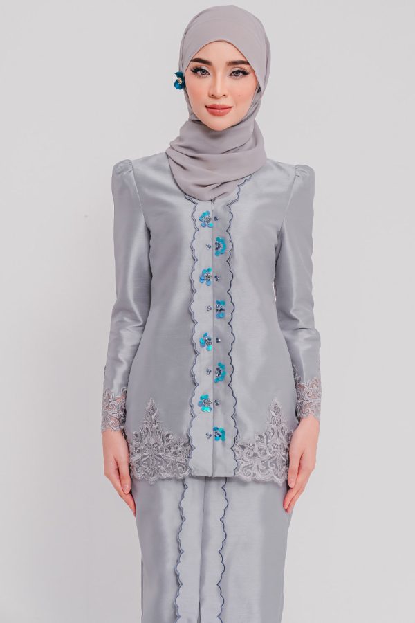 Emma Grey2 Emma Grey2