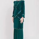 amora emerald green 3