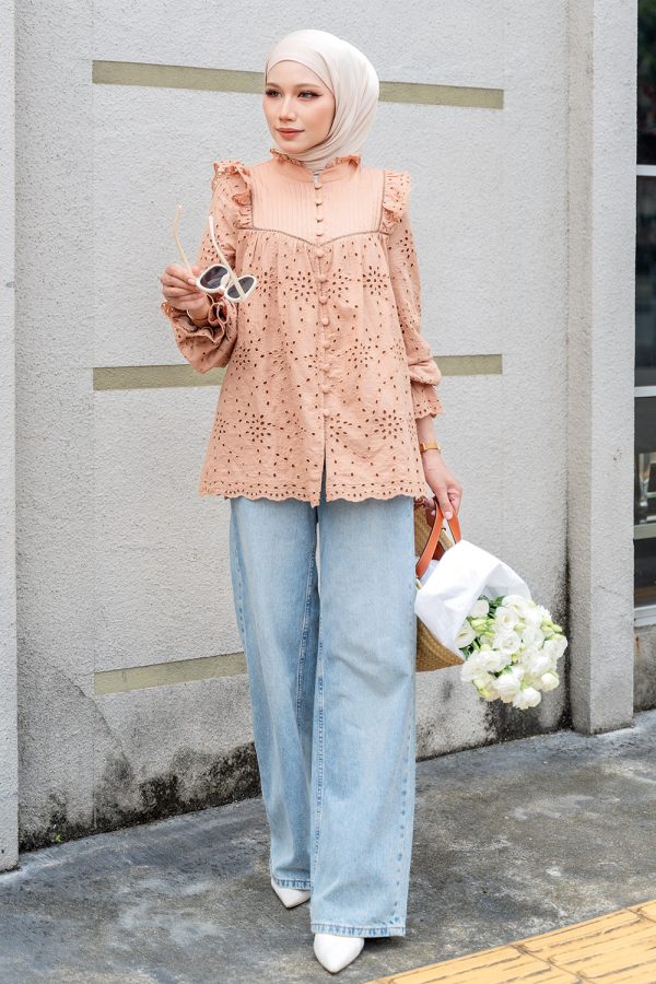 nudebrown7 nudebrown7