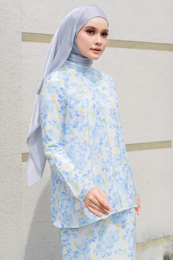 poppy.blue.4 poppy.blue.4