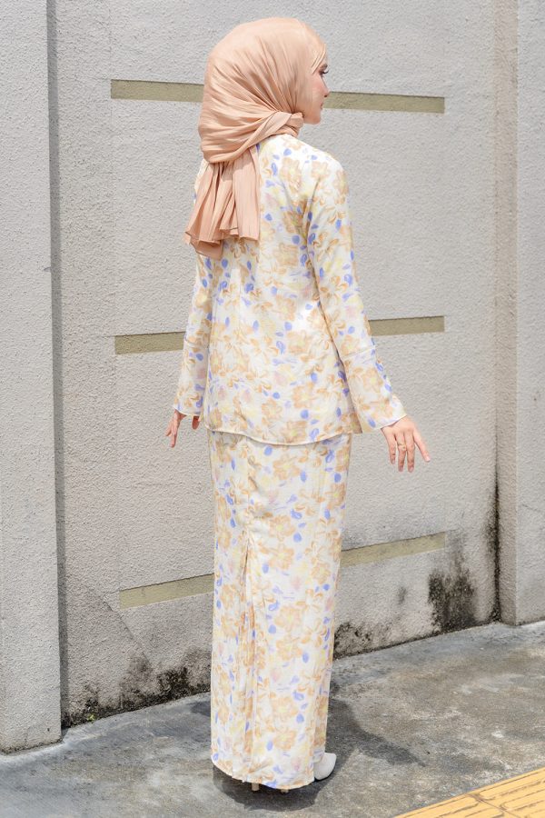 poppy.nude.3 poppy.nude.3