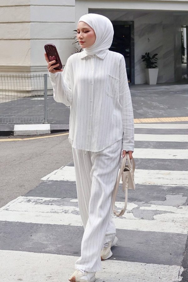 stella.white.2 stella.white.2