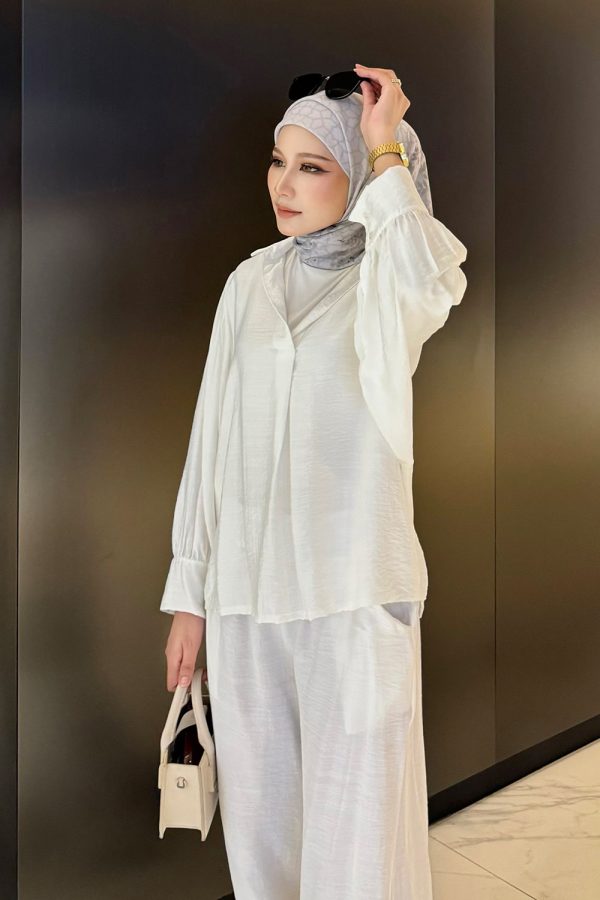 posie.white.4 posie.white.4