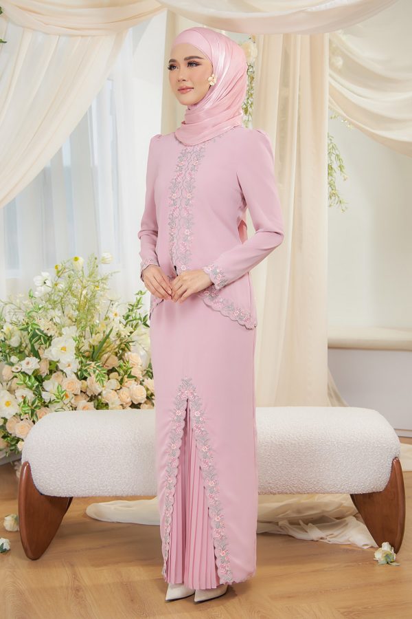 JULIA.PINK.6 JULIA.PINK.6