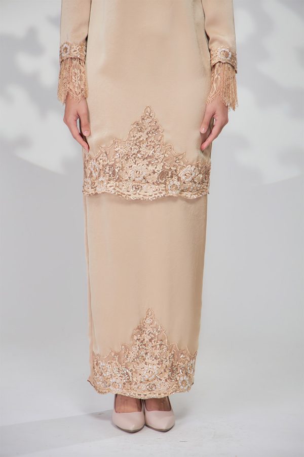 ARABELLA.NUDEGOLD.5 ARABELLA.NUDEGOLD.5