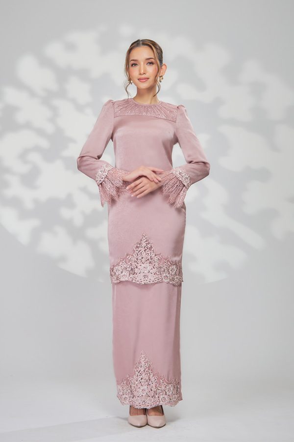 ARABELLA.ROSEBROWN.7 ARABELLA.ROSEBROWN.7