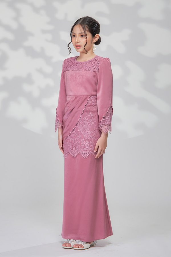 DAPHNE.KIDS.DUSTYMAGENTA.2 DAPHNE.KIDS.DUSTYMAGENTA.2