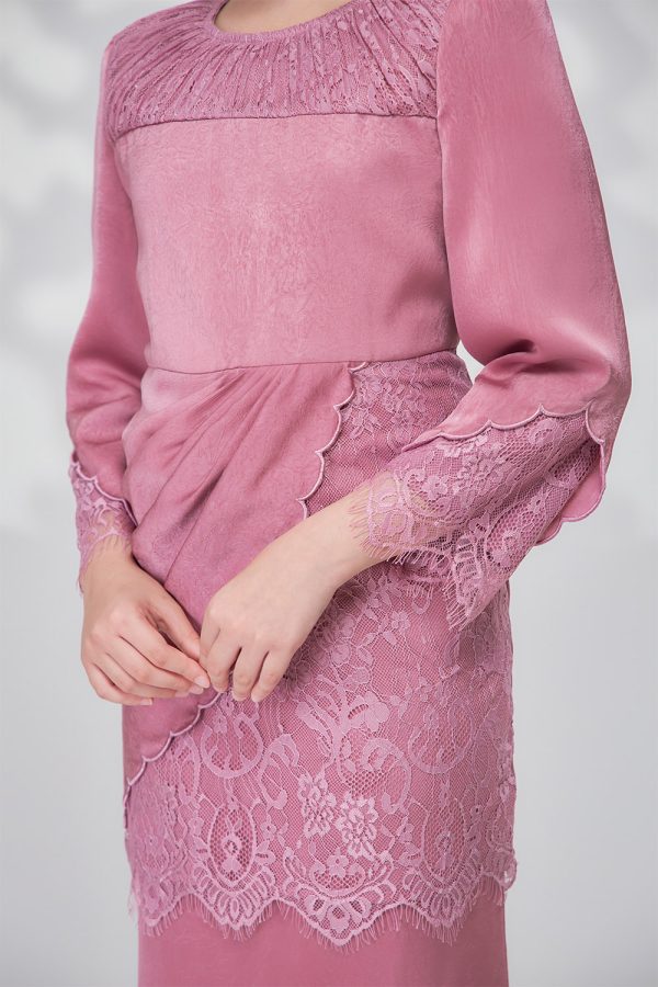 DAPHNE.KIDS.DUSTYMAGENTA.4 DAPHNE.KIDS.DUSTYMAGENTA.4