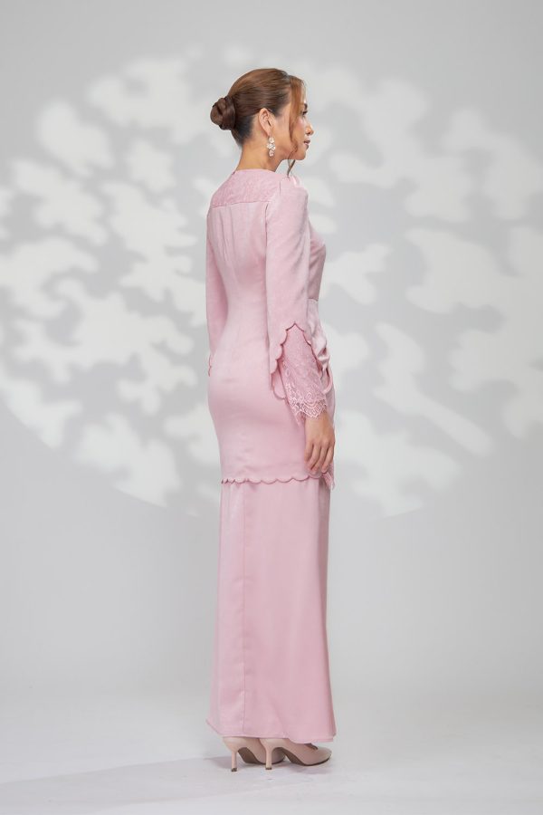 DAPHNE.SOFTPINK.4 DAPHNE.SOFTPINK.4