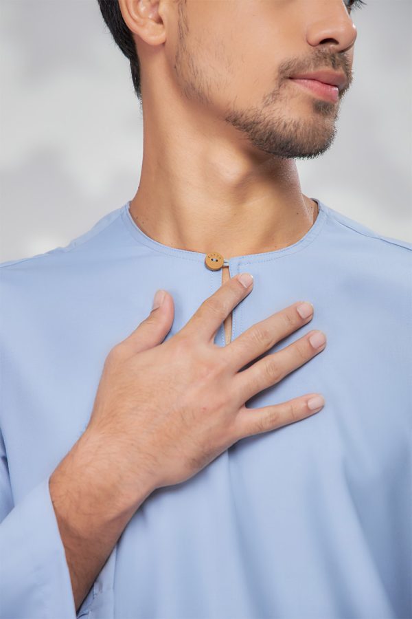 EDWARD.BLUE.3 EDWARD.BLUE.3