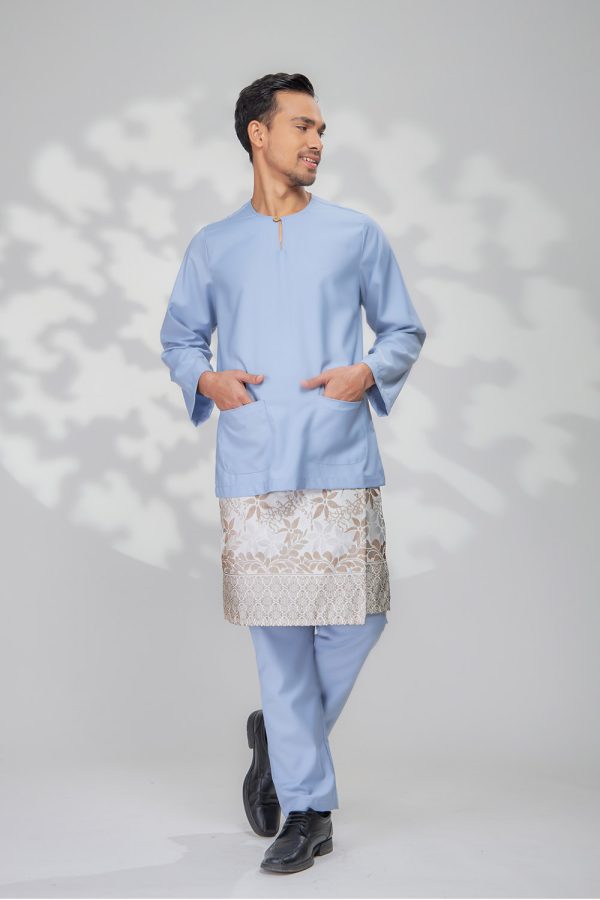 EDWARD.BLUE.5 EDWARD.BLUE.5