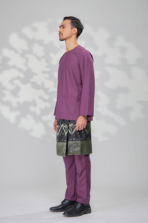 EDWARD.DARKPURPLE.2 EDWARD.DARKPURPLE.2