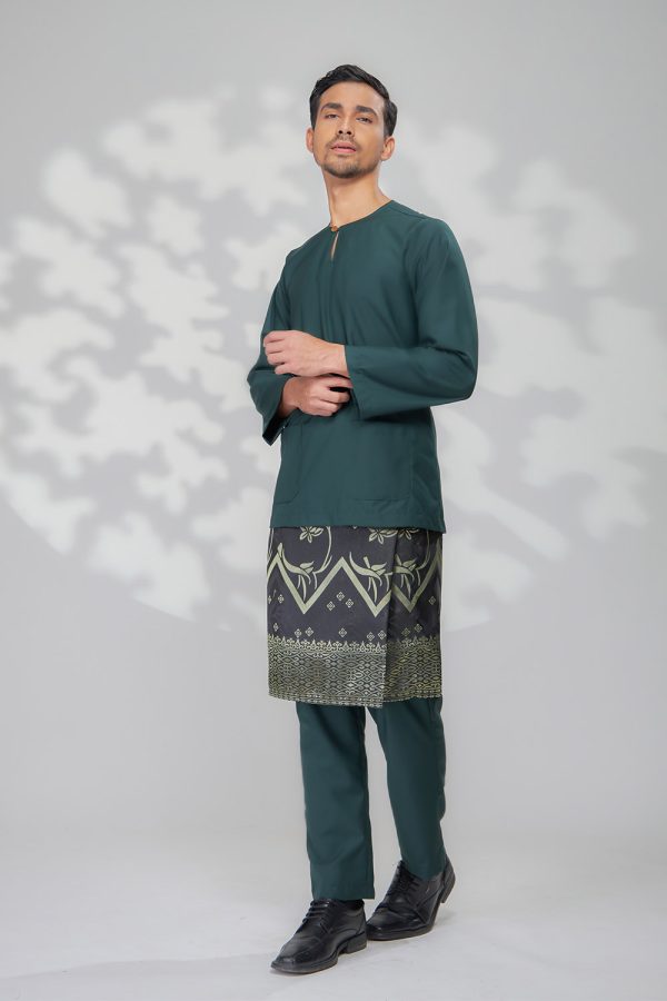 EDWARD.EMERALDGREEN.5 EDWARD.EMERALDGREEN.5