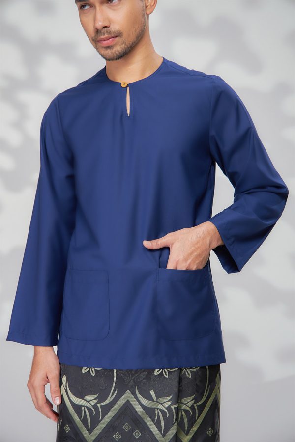 EDWARD.NAVYBLUE.4 EDWARD.NAVYBLUE.4