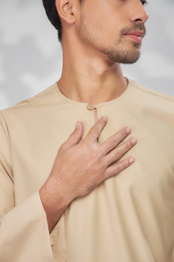 EDWARD.NUDE.3 EDWARD.NUDE.3