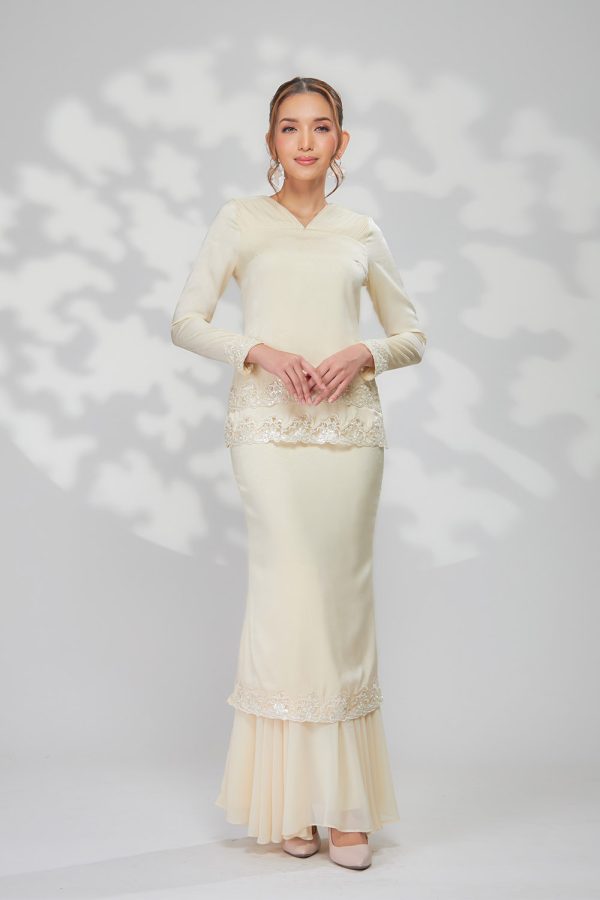 ELANOR.DUSTYYELLOW.6 ELANOR.DUSTYYELLOW.6