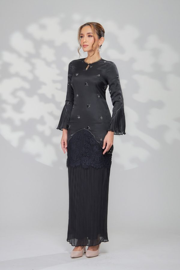 FRANCESCA.BLACK.2 FRANCESCA.BLACK.2