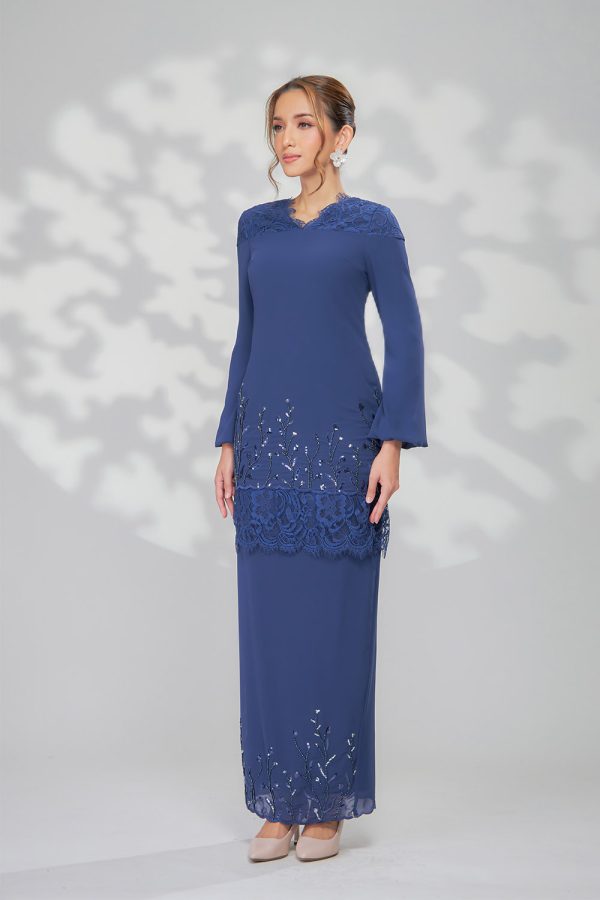 HANNAH.NAVYBLUE.2 HANNAH.NAVYBLUE.2