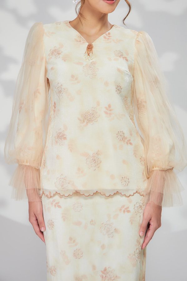 PENELOPE.NUDE.4 PENELOPE.NUDE.4