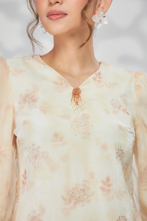 PENELOPE.NUDE.5 PENELOPE.NUDE.5