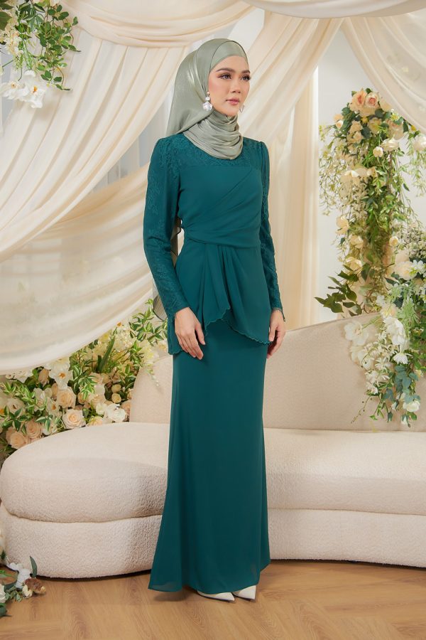 RILEY.EMERALDGREEN.2 RILEY.EMERALDGREEN.2