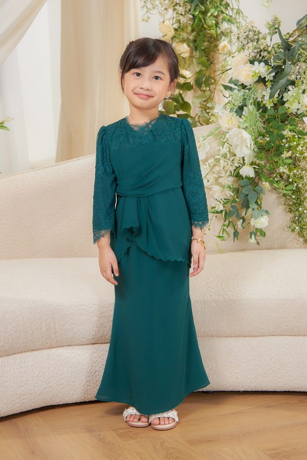 RILEY.EMERALDGREEN.KIDS.3 RILEY.EMERALDGREEN.KIDS.3