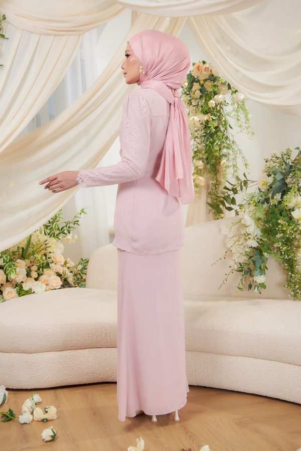 RILEY.SOFTPINK.4 RILEY.SOFTPINK.4