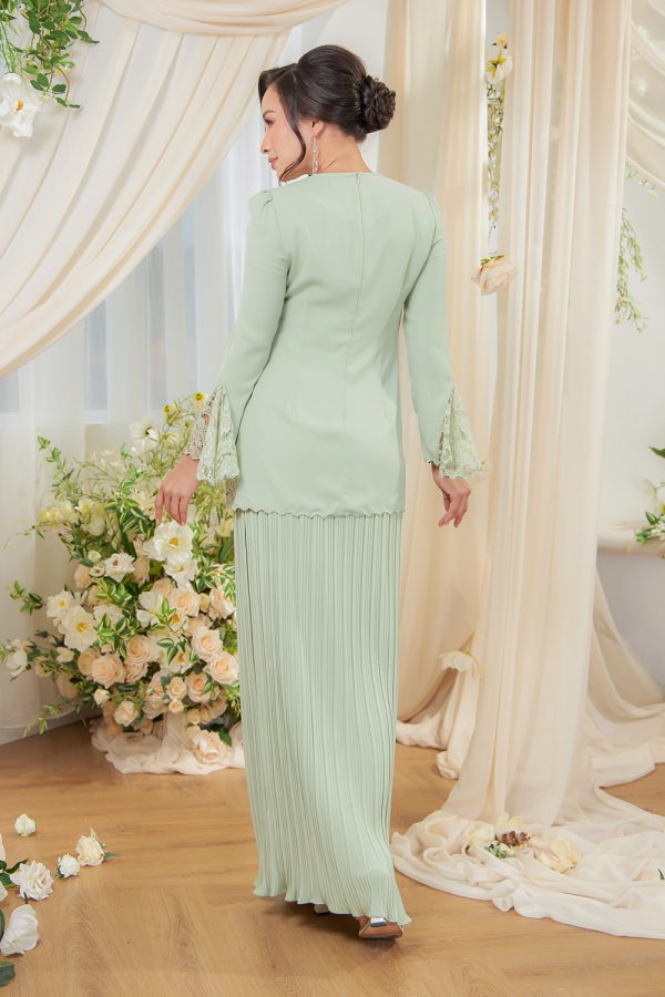 SELENA.MINTGREEN.4 SELENA.MINTGREEN.4