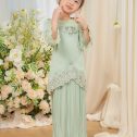 SELENA.MINTGREEN.KIDS.2