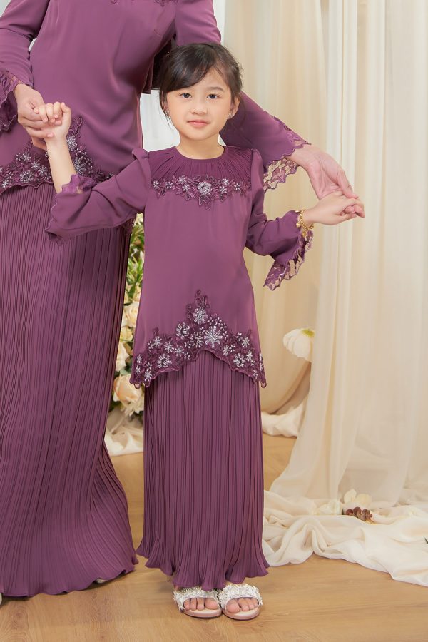 SELENA.PURPLE.KIDS.2 SELENA.PURPLE.KIDS.2