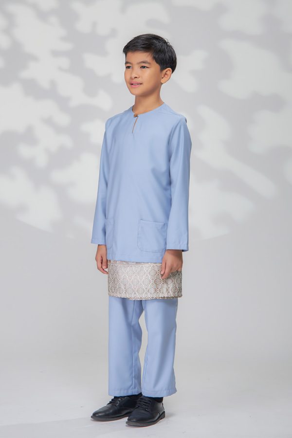 edward.boy.blue.2 edward.boy.blue.2