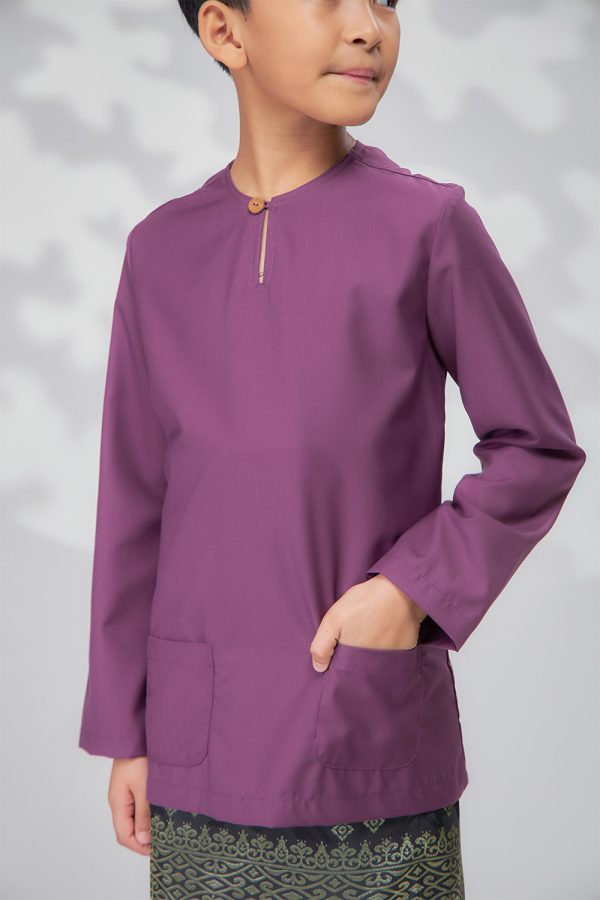 edward.boy.darkpurple.4 edward.boy.darkpurple.4