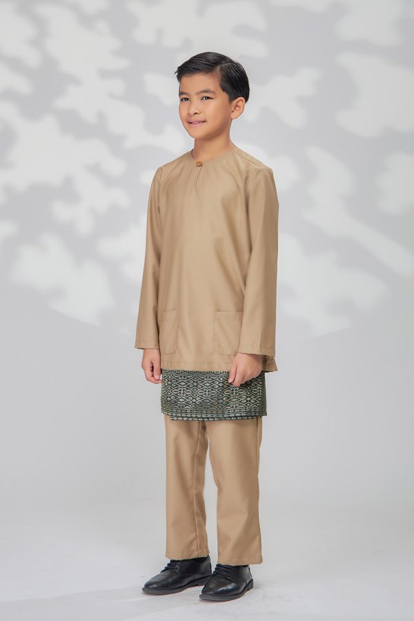 edward.boy.nudebrown.2 edward.boy.nudebrown.2