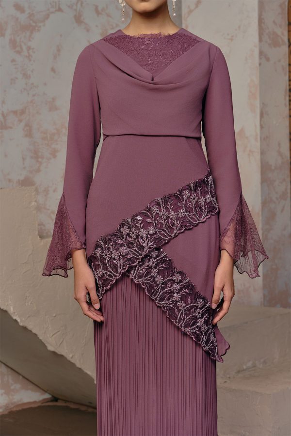 anggun_plum_A_2 anggun_plum_A_2