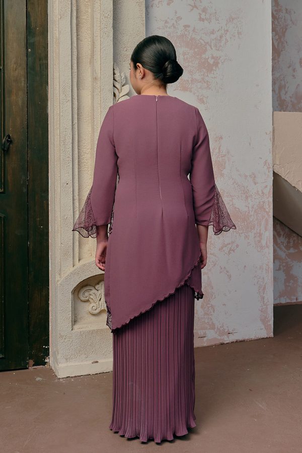 anggun_plum_K_3 anggun_plum_K_3