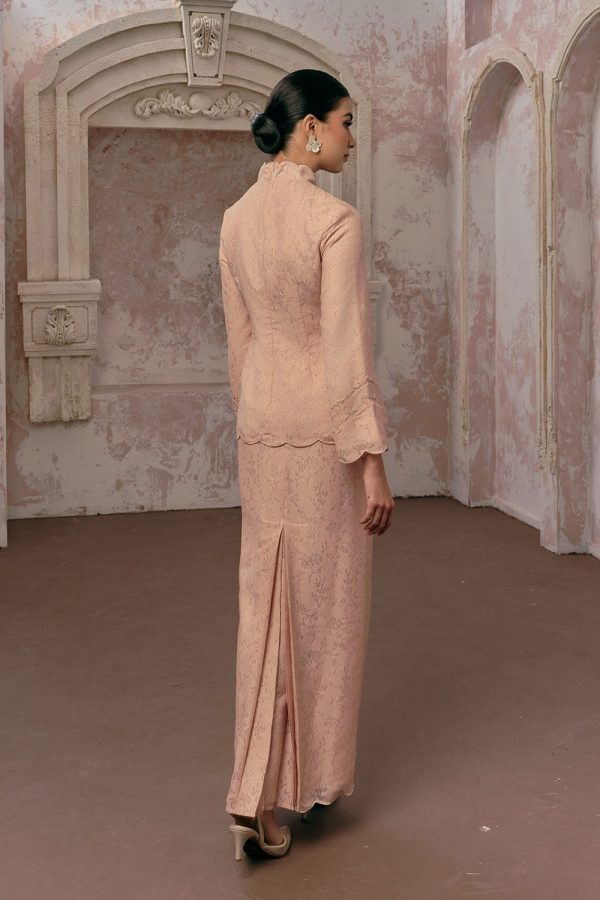 ratna_nudepeach_A_3 ratna_nudepeach_A_3