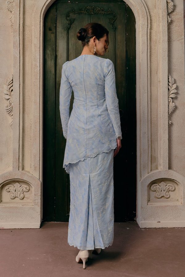 wirdora_iceblue_A_3 wirdora_iceblue_A_3