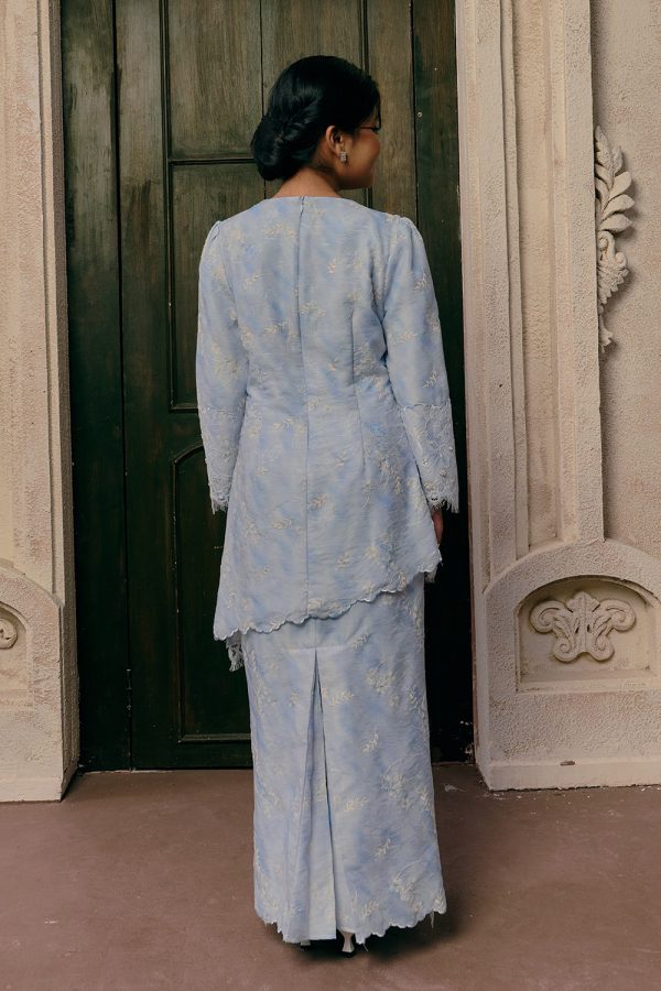 wirdora_iceblue_K_3 wirdora_iceblue_K_3