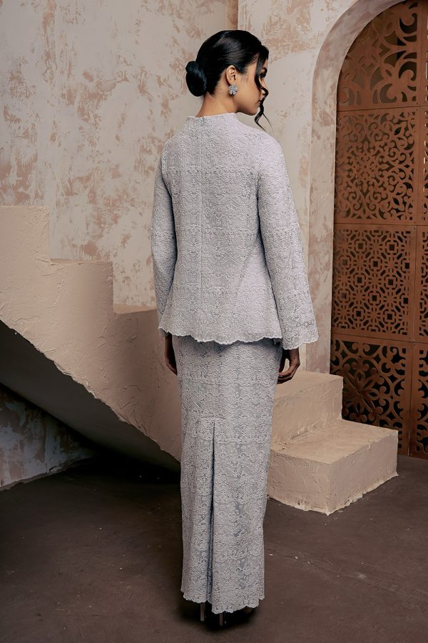 kartika.grey.5 kartika.grey.5