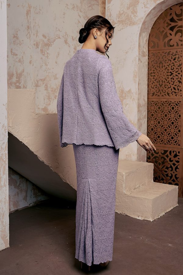 kartika.lavender.5 kartika.lavender.5