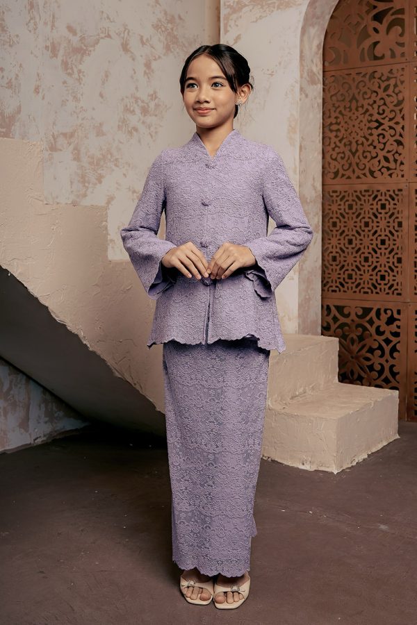 kartika.lavenderr.2 kartika.lavenderr.2