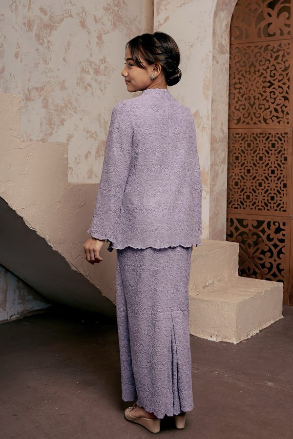 kartika.lavenderr.5 kartika.lavenderr.5