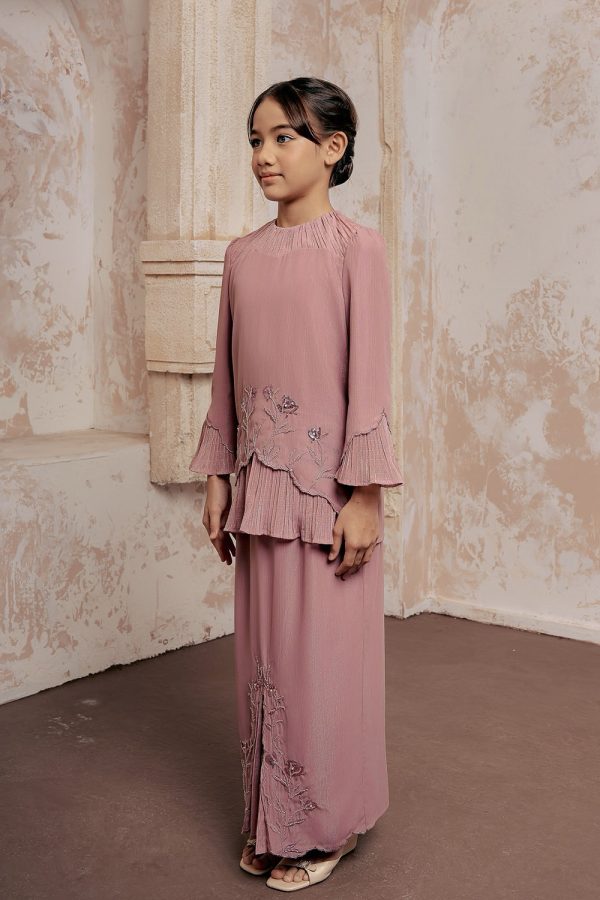 kencana.pinkk.2 kencana.pinkk.2