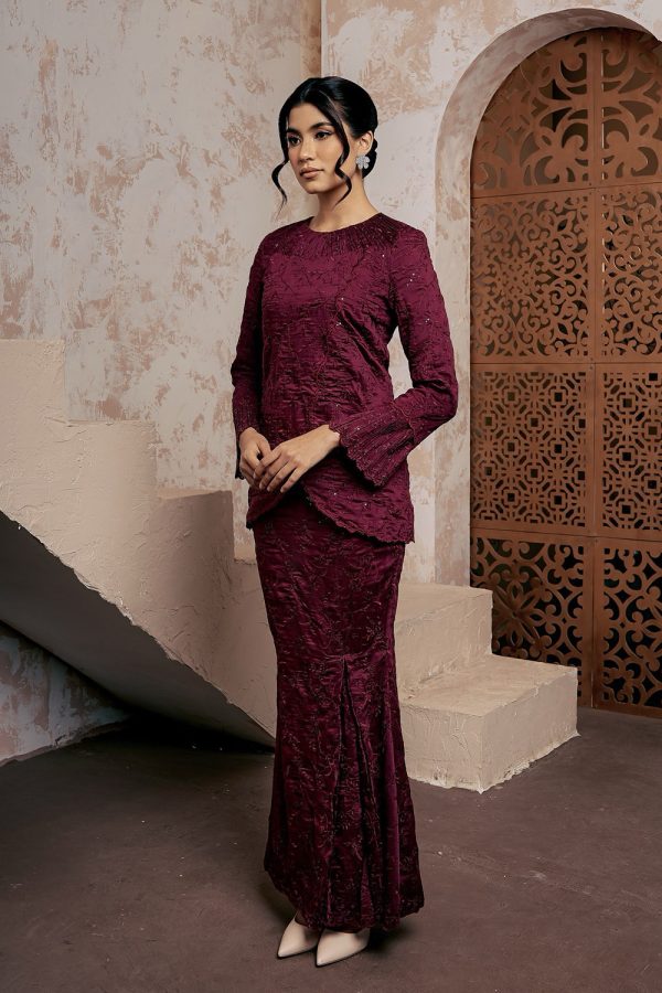 kirana.burgundy.2 kirana.burgundy.2