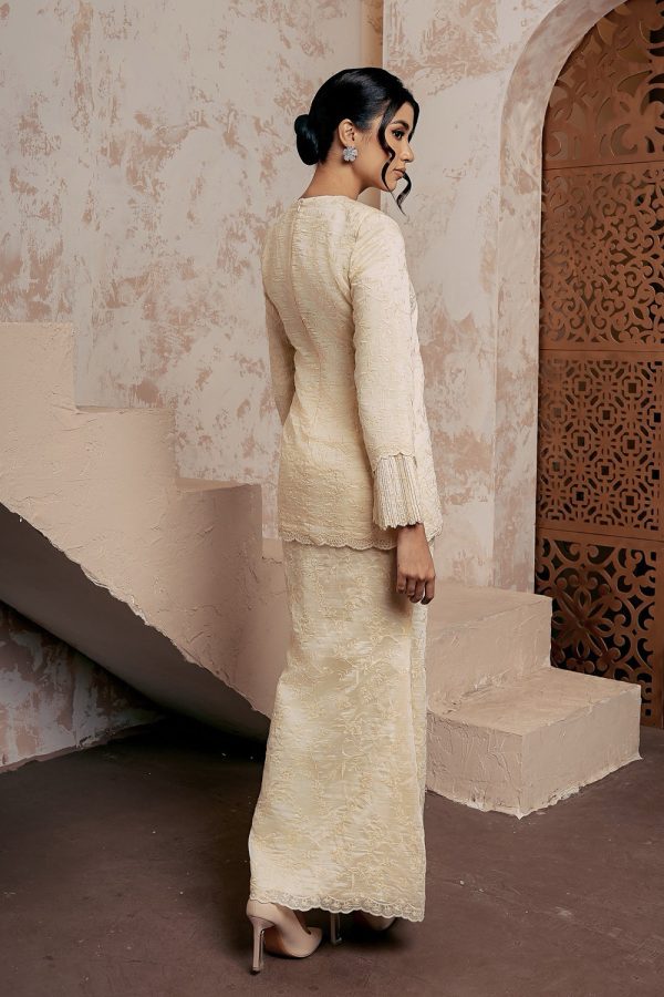 kirana.dustyyellow.5 kirana.dustyyellow.5