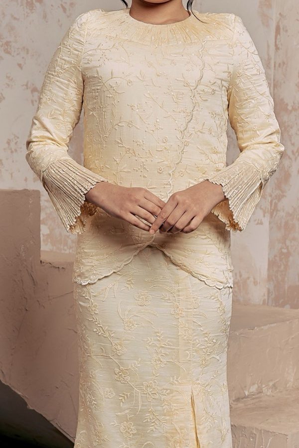 kirana.dustyyelloww.4 kirana.dustyyelloww.4