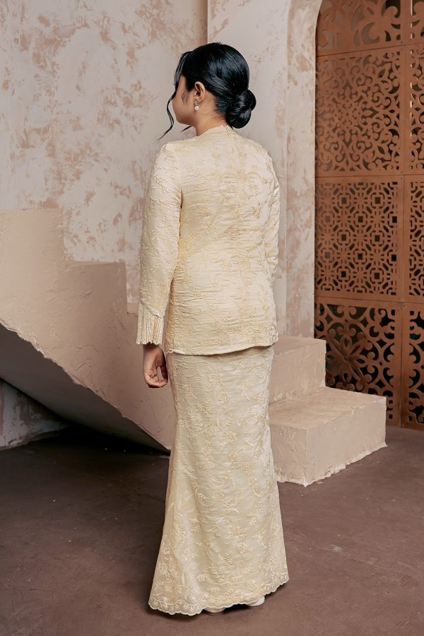 kirana.dustyyelloww.5 kirana.dustyyelloww.5