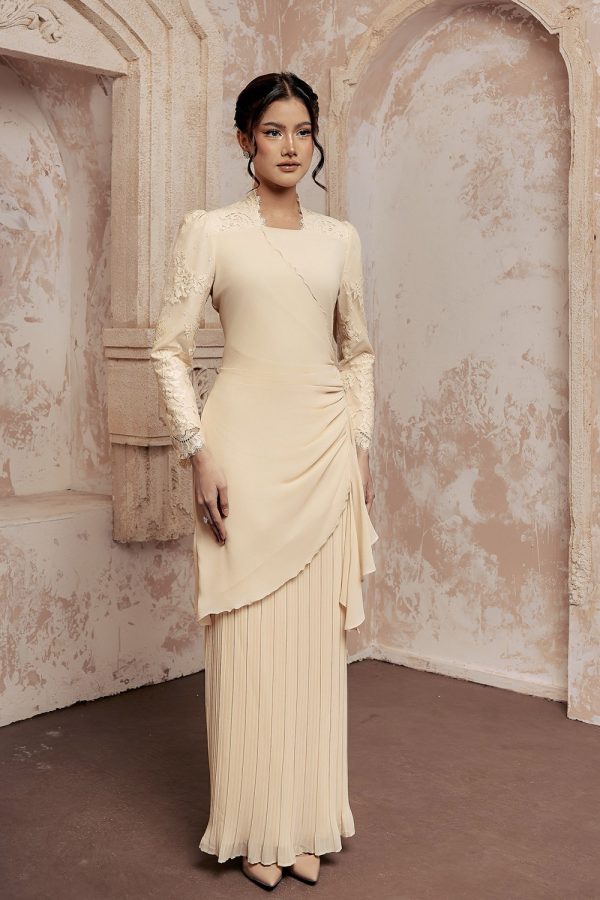 puteri.butteryellow.3 puteri.butteryellow.3