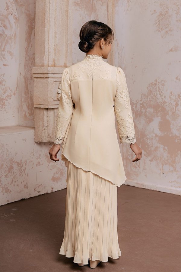 puteri.butteryelloww.4 puteri.butteryelloww.4