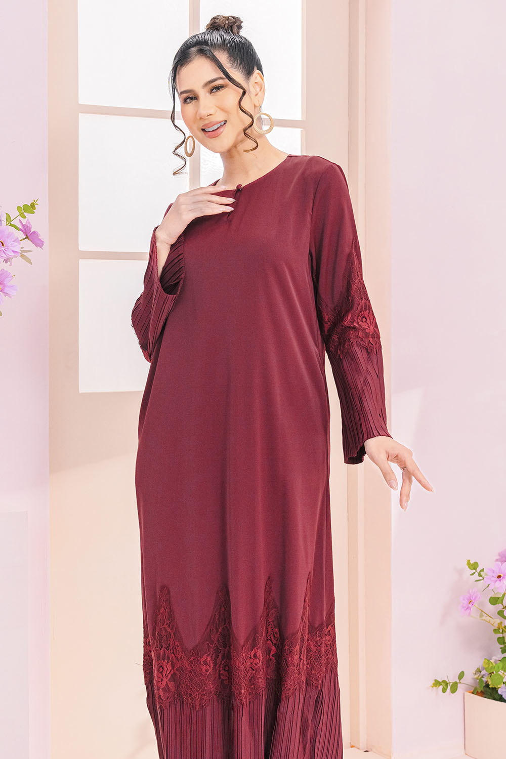 Camellia Pleated Abaya Maroon